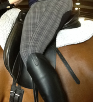 Long stirrup leather
                              "tail"